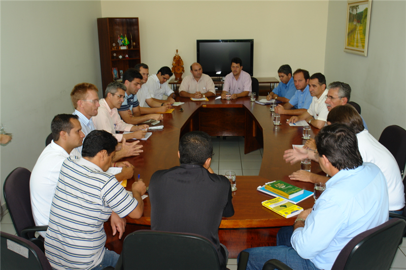 Encontro reuniu vereadores eleitos e atuais