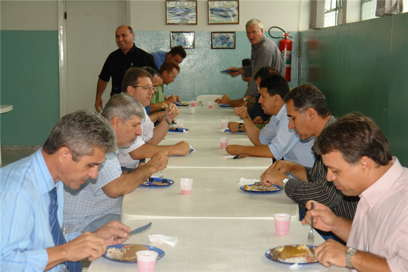 Almoço foi na sede da GM