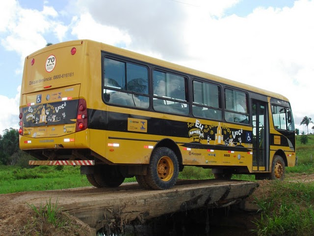 Modelo de ônibus conseguido pelo município