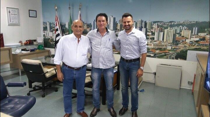 Pedidos foram feitos, esta semana, em visita a Omar Najar