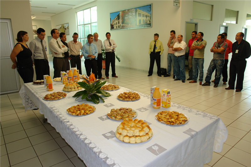 Vereadores e servidores participaram do café da manhã