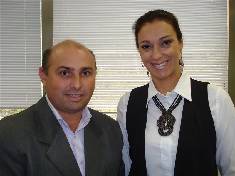 Carlos Fontes e a deputada estadual Rita Passos, em São Paulo