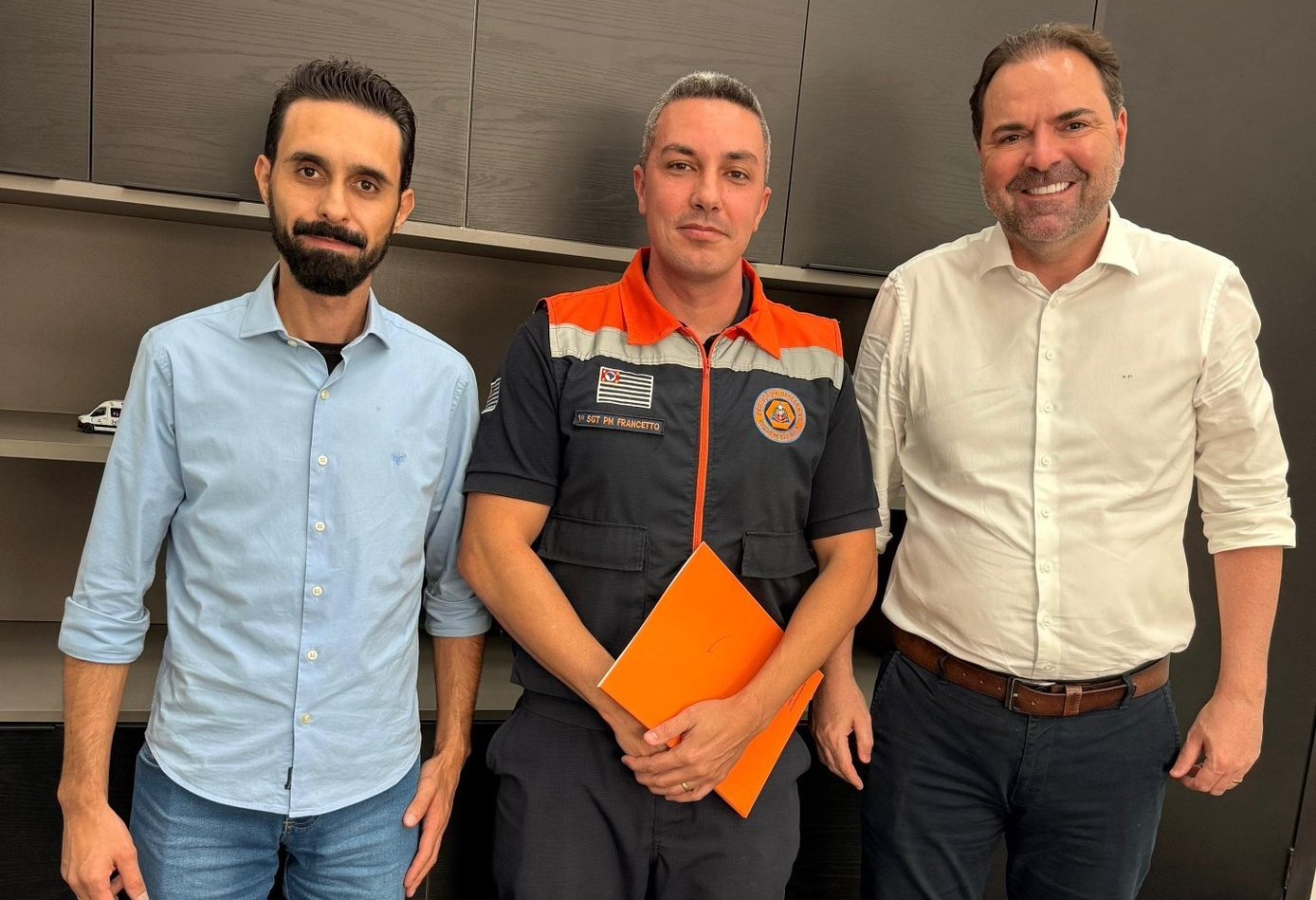 Vereador acompanha projeto de reestruturação da ponte entre o San Marino e o Jardim Laranjeiras