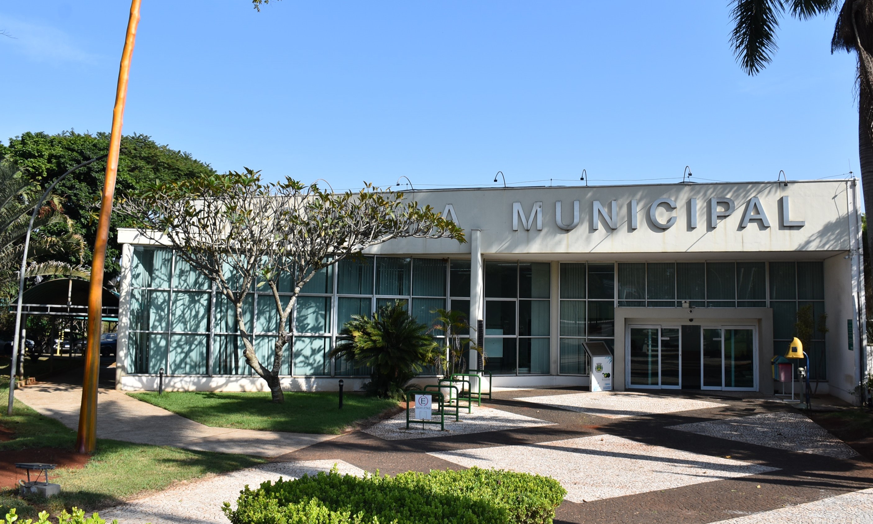 Realizada na quarta-feira, 14ª Reunião Ordinária conta com três projetos na Ordem do Dia