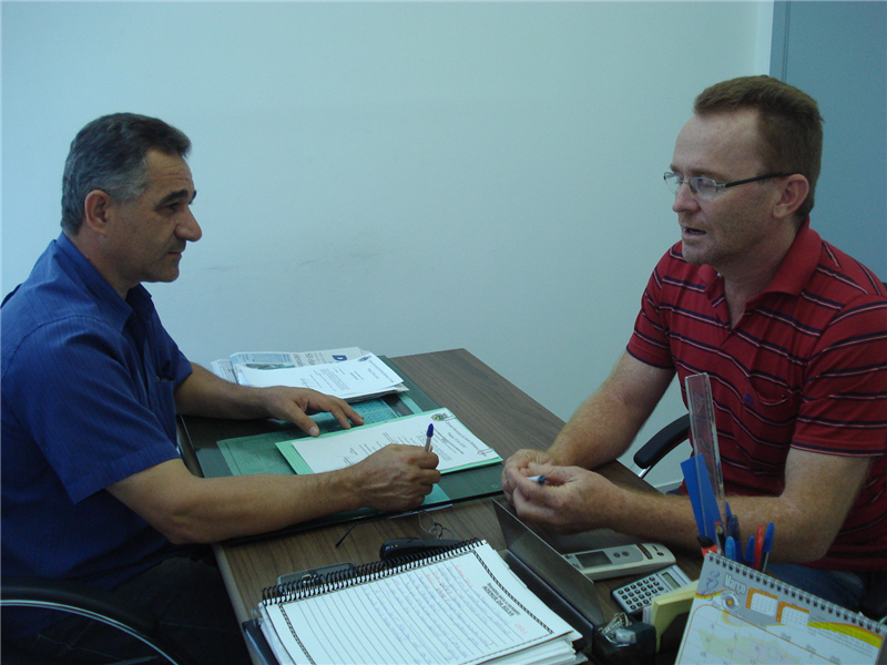 Ademir e Joi em reunião da Comissão Permanente de Política Urbana e Meio Ambiente.