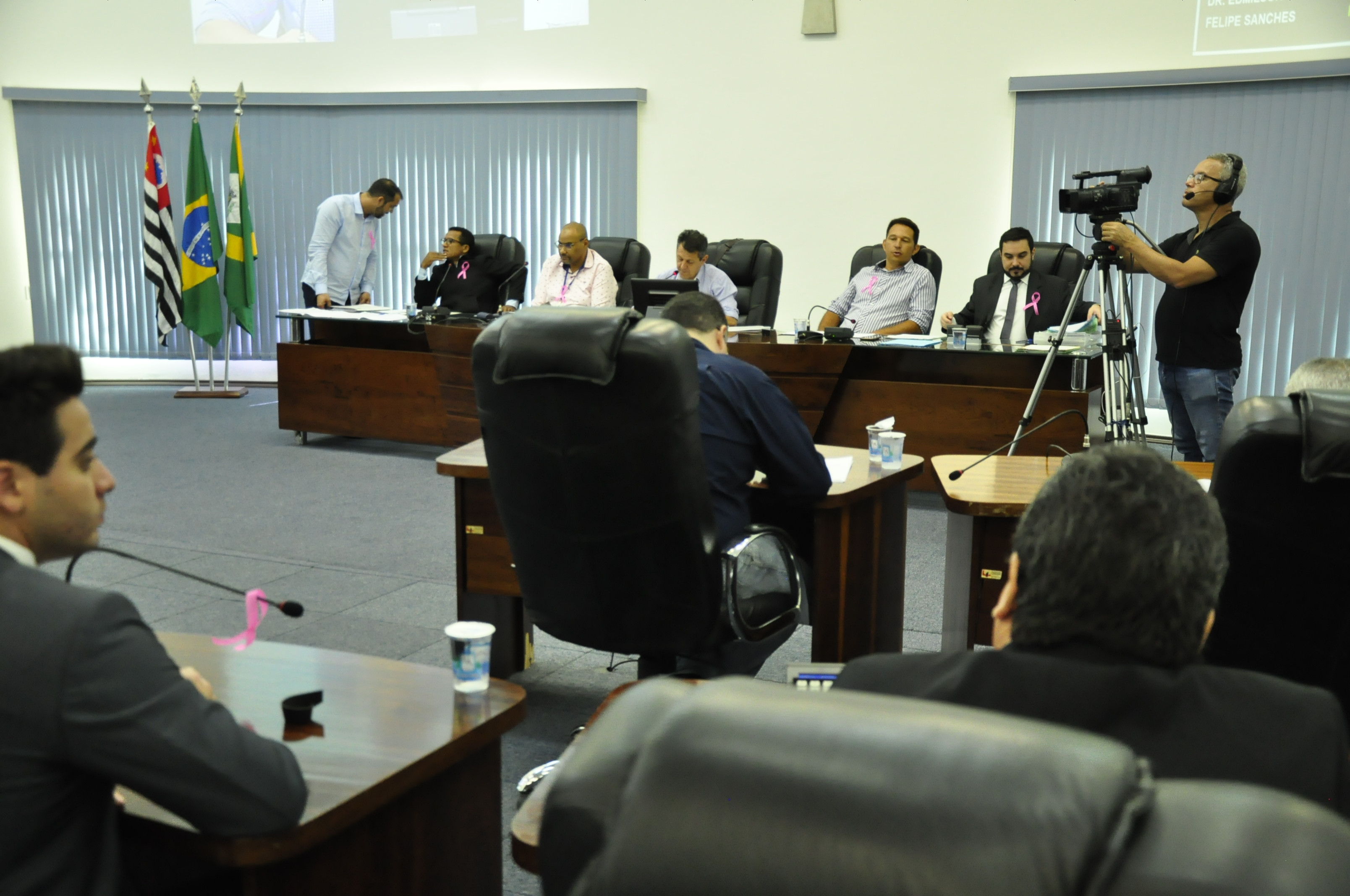 Vereadores aprovaram projeto que trata da concessão de boxes na praça João XXIII