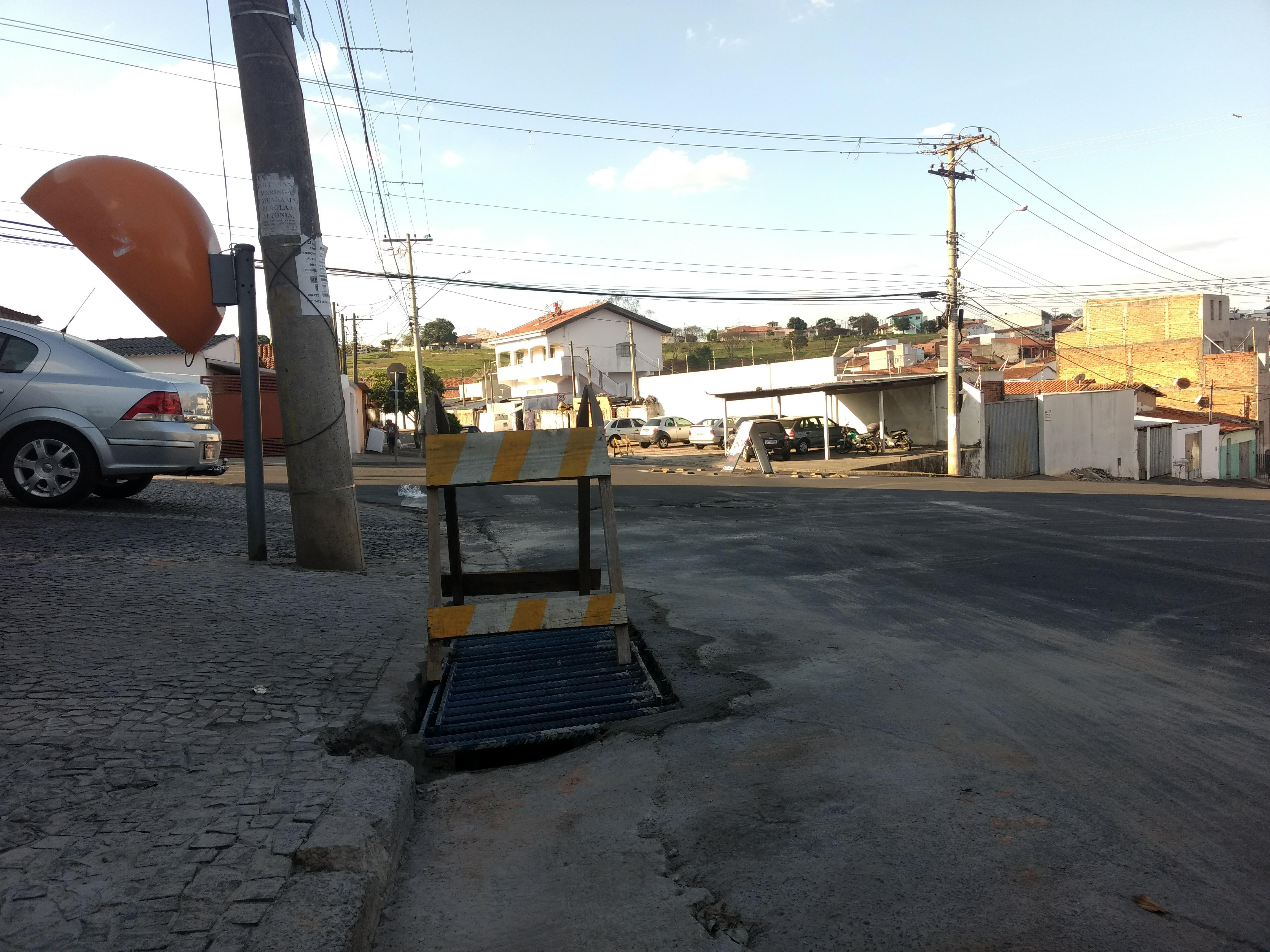 Kadu acompanhou início de obras no Vista Alegre nesta quarta-feira