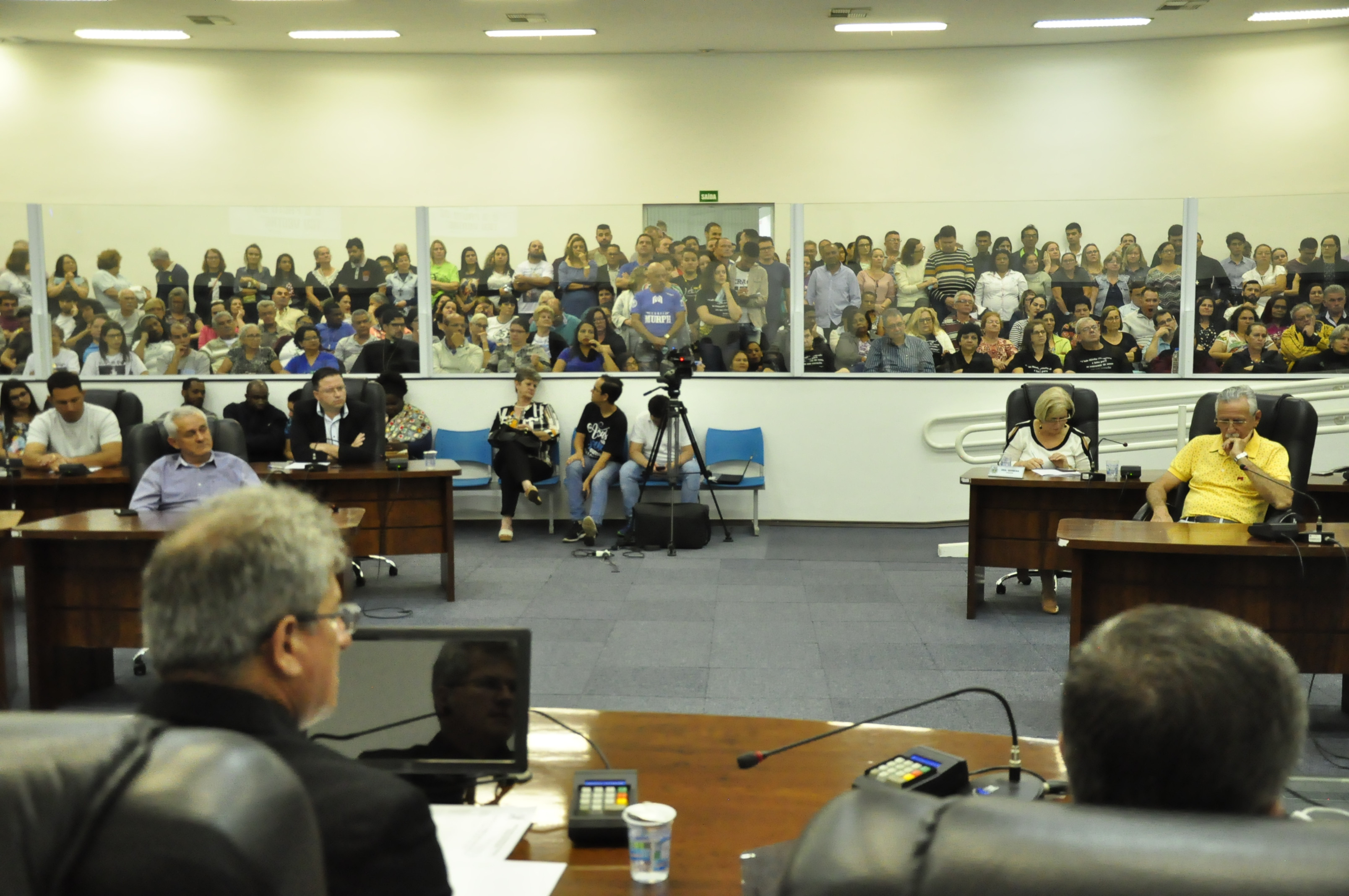 Audiência Pública reuniu centenas de munícipes no Plenário Dr. Tancredo Neves