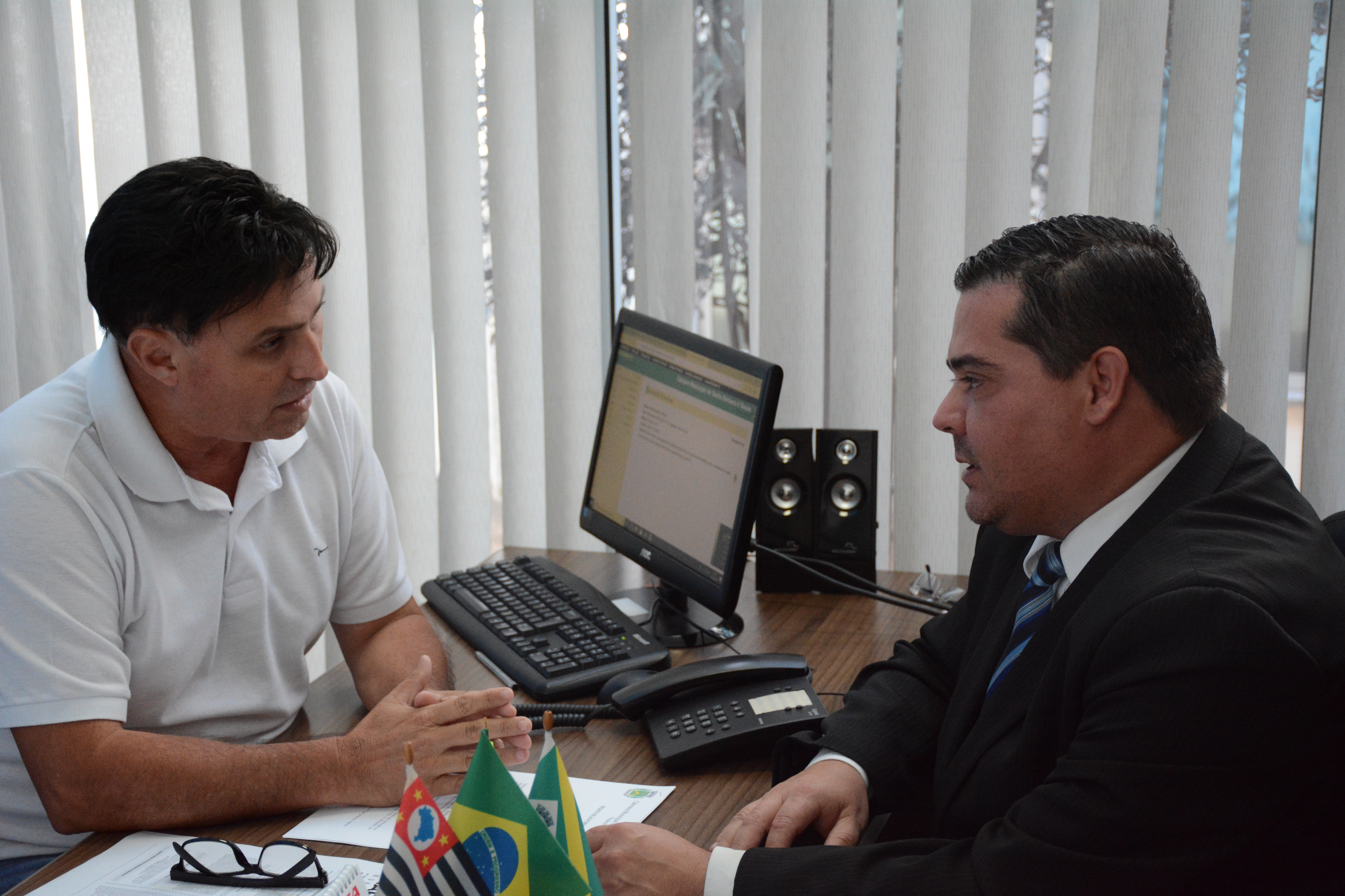 Carlos Fontes recebeu Michel Pazos, diretor de coordenação do Conselho Regional de Óptica e Optometria