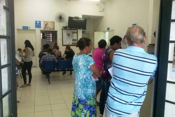 Vereador Bebeto visitou UBS e ouviu novas reclamações