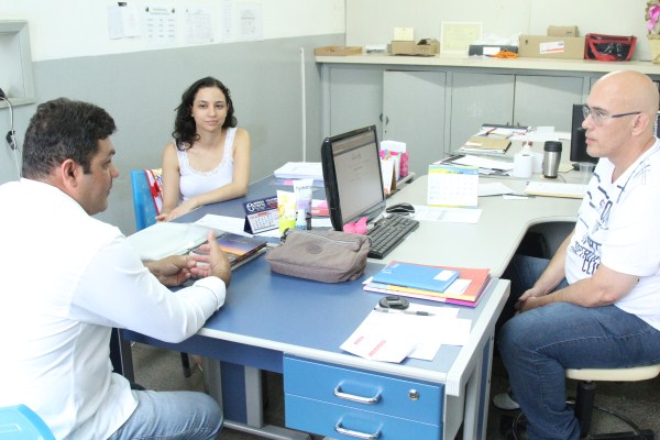 Bebeto visitou o AMDIC, onde a doença é tratada no município