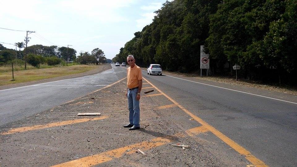 Carlão em vistoria na SP-306.