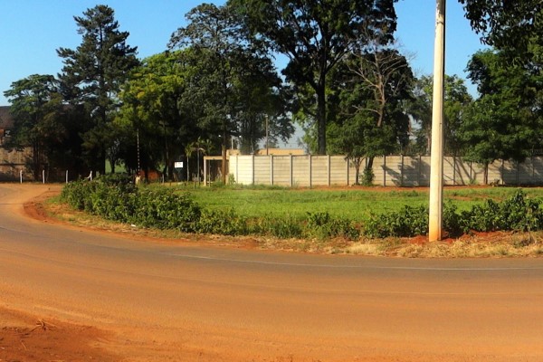 Vereador cobra redutores de velocidade e melhor sinalização