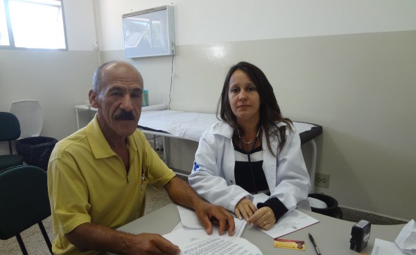Pereira e Dra. Ieidy Mederos, na UBS São Francisco