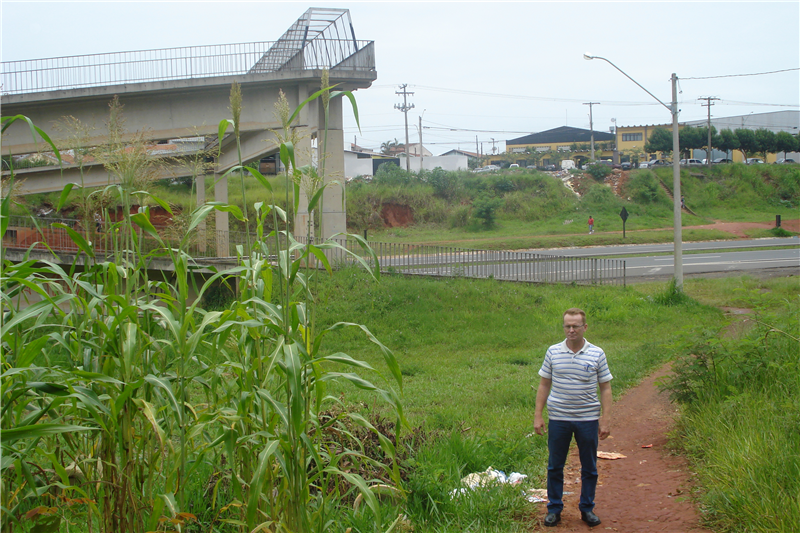 Antes o acesso ao local era difícil, sobretudo a cadeirantes e pessoas com dificuldade de locomoção