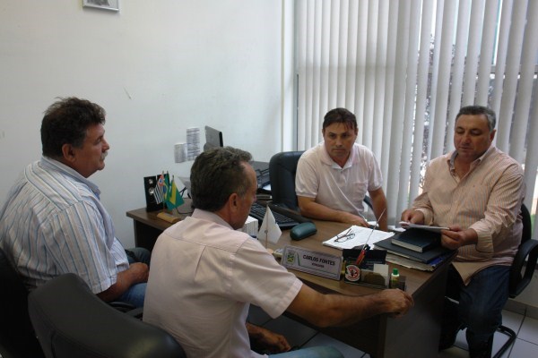 Carlos Fontes em reunião com Vladeir Truzzi.