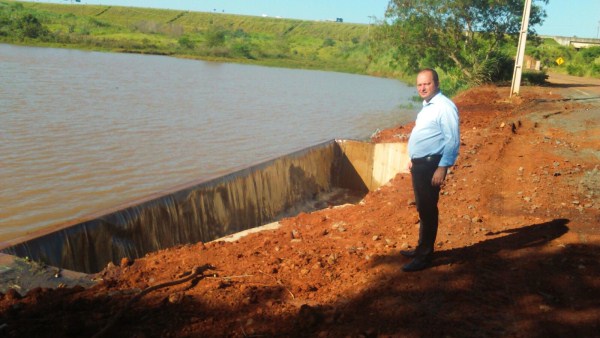 Juca vistoriou andamento das obras nesta sexta-feira (22)