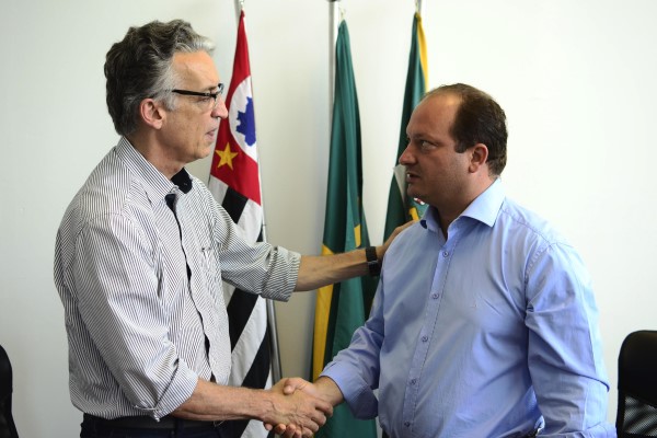 Juca convera com diretor-presidente da Unimed, Émerson Assis