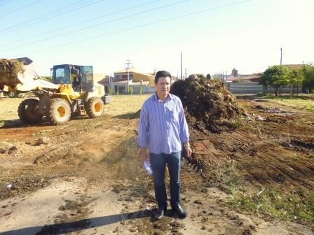Antônio da Loja visita obras de interligação.