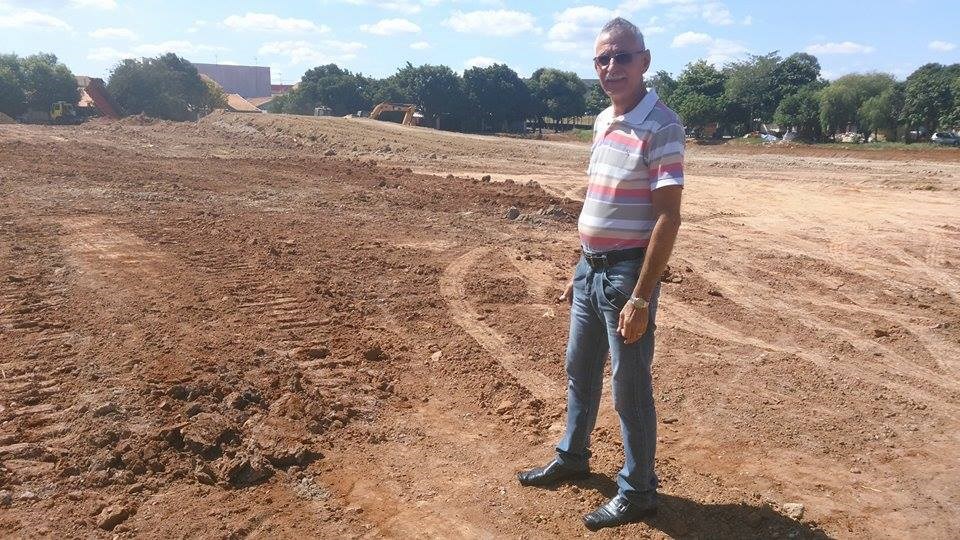 Carlão em visita às obras do São Fernando.