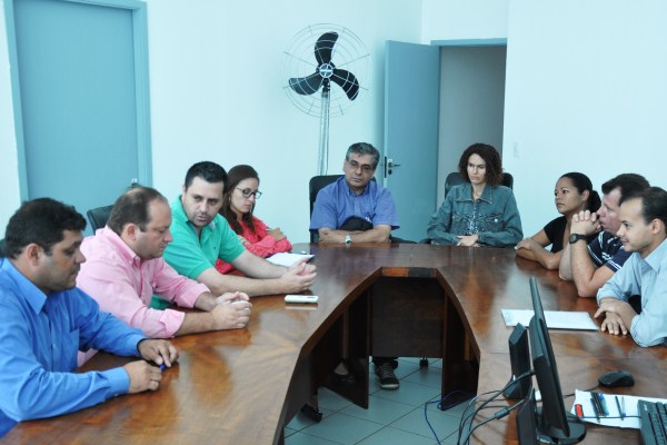 Em reunião na Câmara, vereadores ouviram pedido da categoria