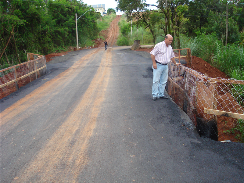 Fontes vê ponte recuperada