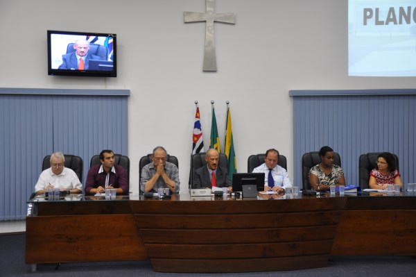 Audiência Pública foi promovida no Plenário da Câmara