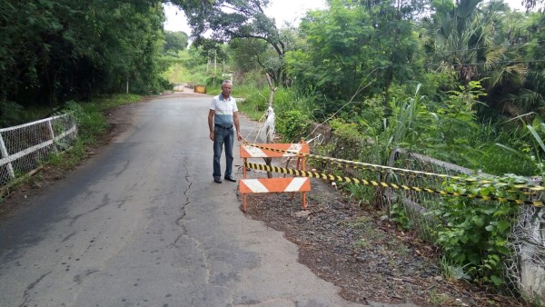 Carlão cobra ação do Executivo para evitar acidentes