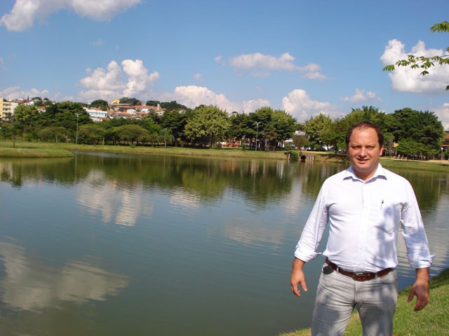 Juca destaca beleza do parque, que precisa de manutenção