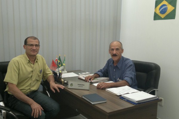 Pereira e o vereador Valdenito, do PT de Iracemápolis