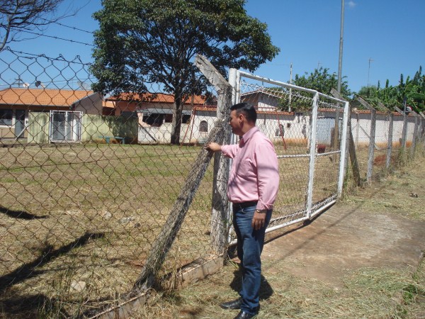 Carlos Fontes tem pedido atendido no Siqueira Campos.