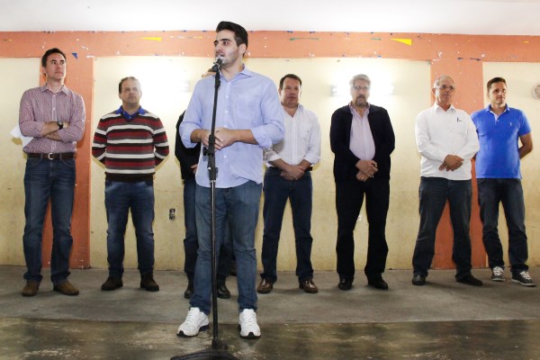 Felipe Sanches representou Câmara em abertura de evento