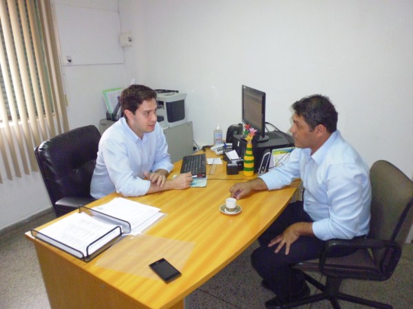 Bebeto se reuniu com secretário de Saúde Dreison Iatarola