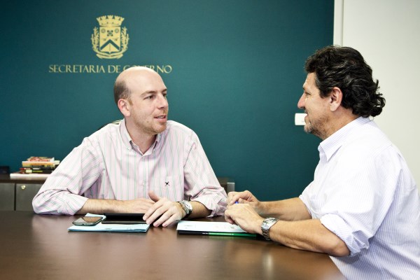 Kadu sugeriu pedido de veículos ao secretário de Governo